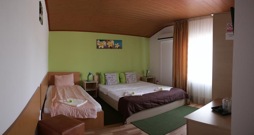 Comfort Affittacamere 3*